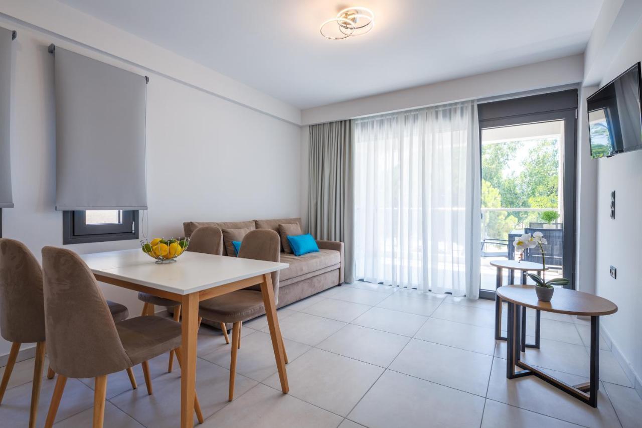 Bisaltae Seaside Suites เกราโมตี ภายนอก รูปภาพ